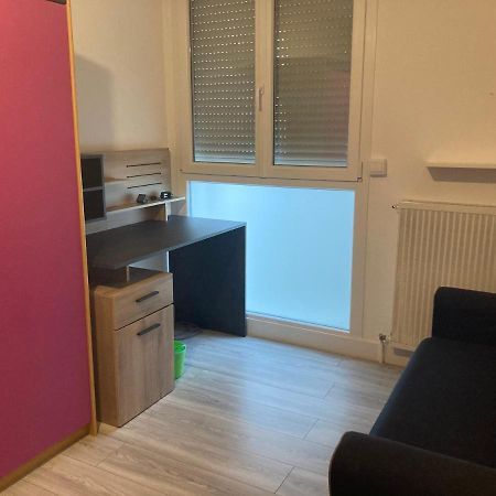 Chambres Chez L'Habitante Hermes A Blagnac Exterior photo